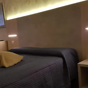 Domus Italia